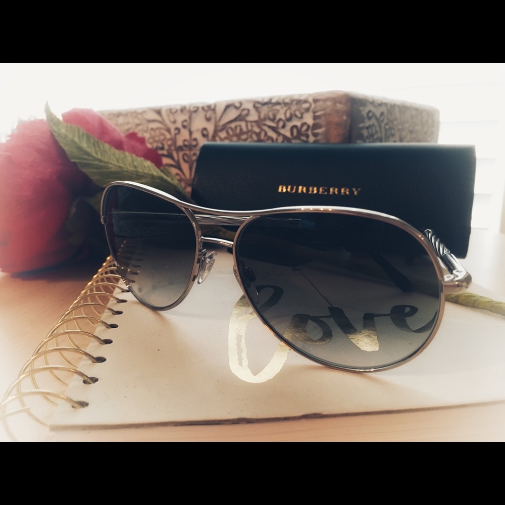 Authentic brand new Burberry aviator sunglasses